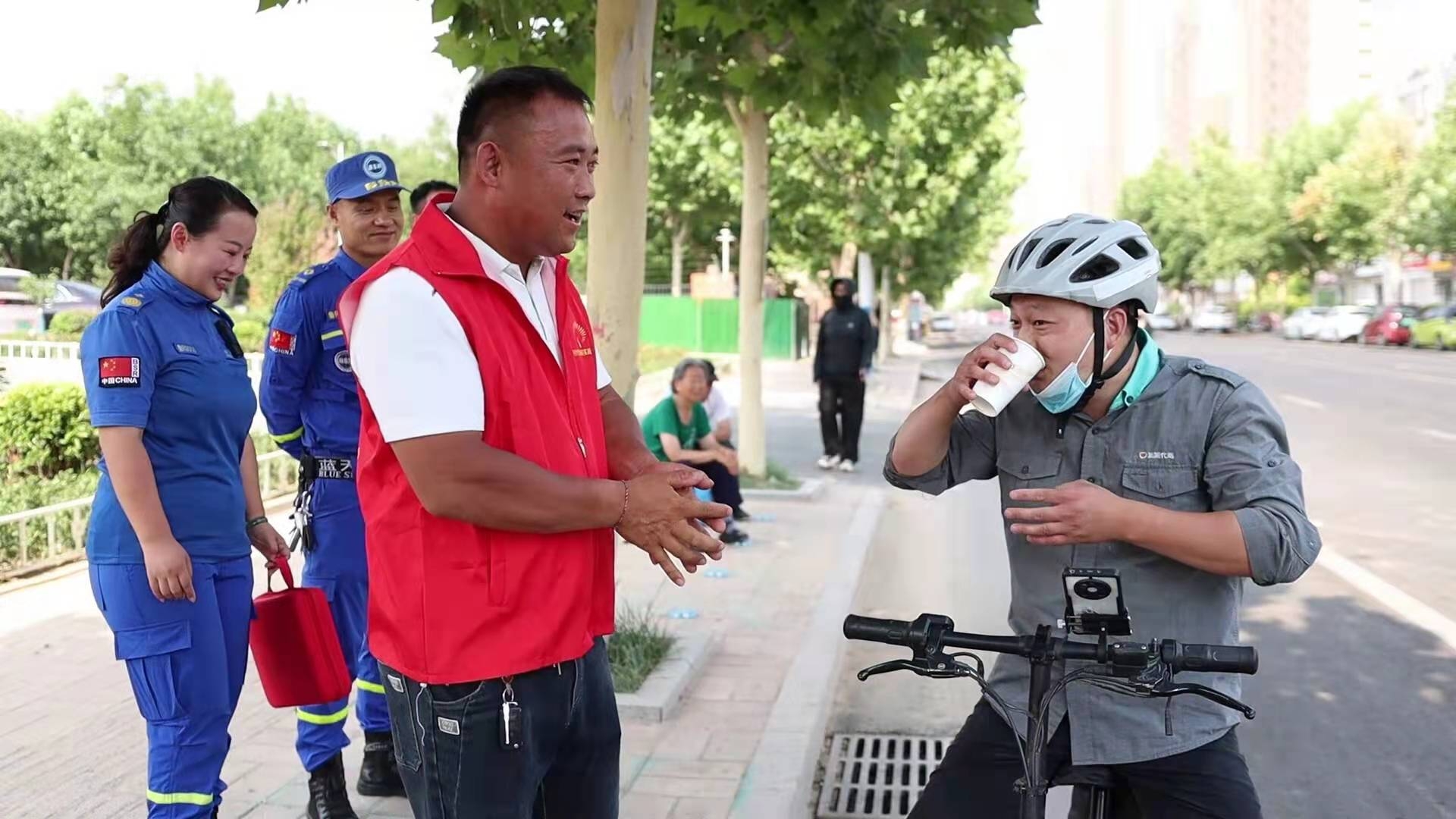 愛心商家送清涼